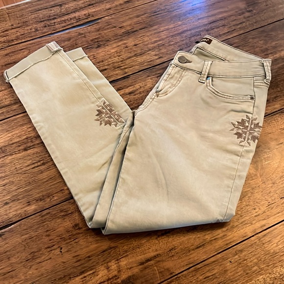 Dear John Tan Embroidered Crop Skinny Jean.  Size 26 - Picture 1 of 5